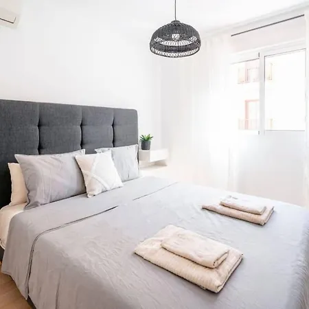 Apartamento Beautiful In Fuengirola